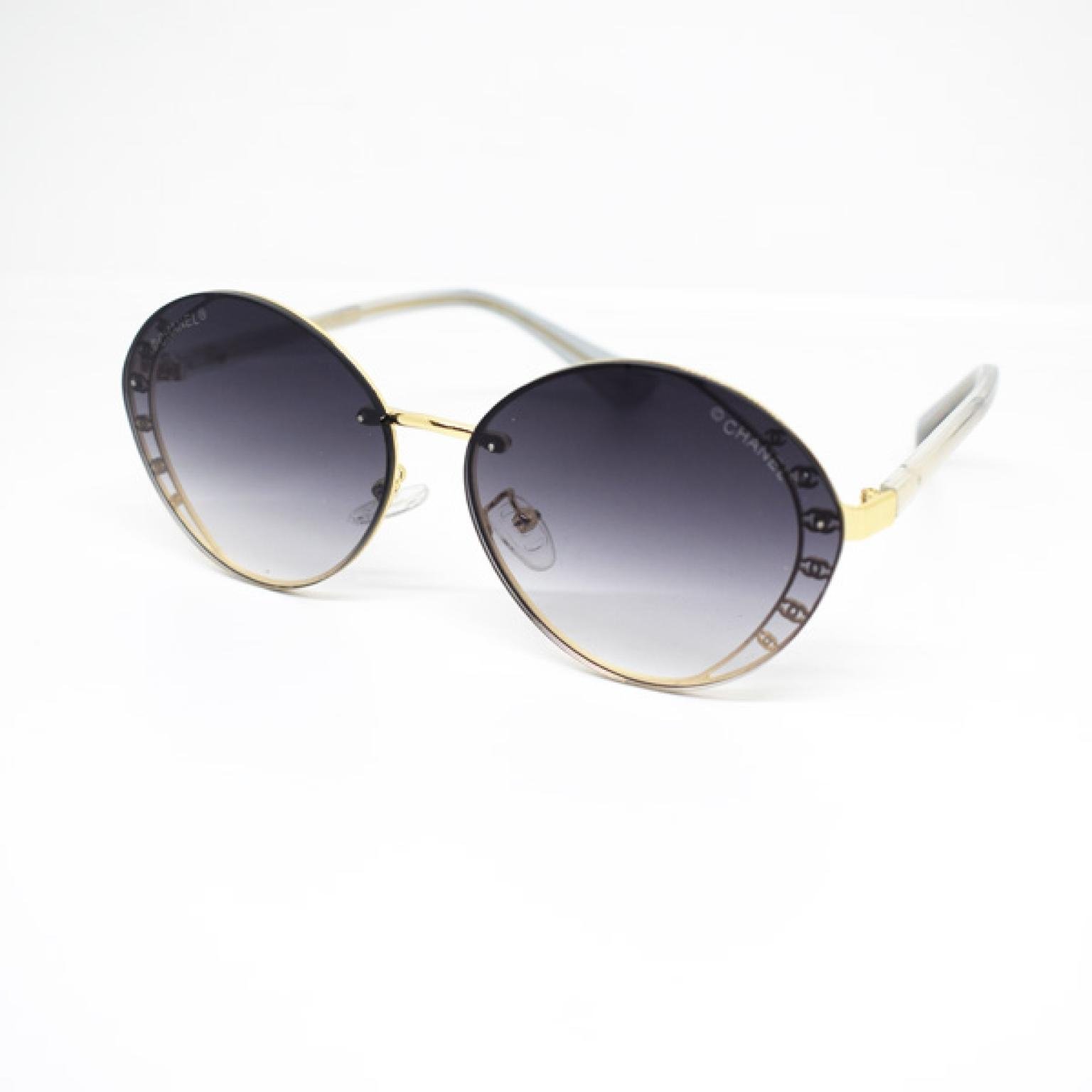 Ladies Fashionable Trendy Sunglass shade Lens With Golden Frame For Women Cat Eye Glass